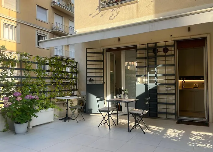 Lungotevere Flaminio 4* Roma